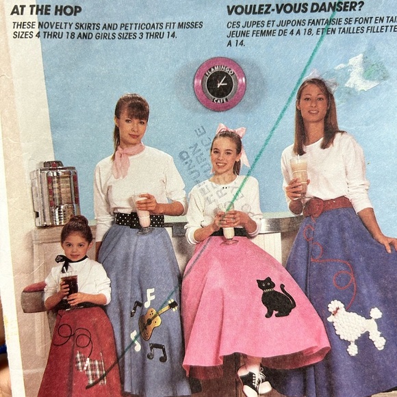 McCall 7253- 3-4-5-6-Kids Poodle Skirt Costume - our of print- uncut - Picture 2 of 7
